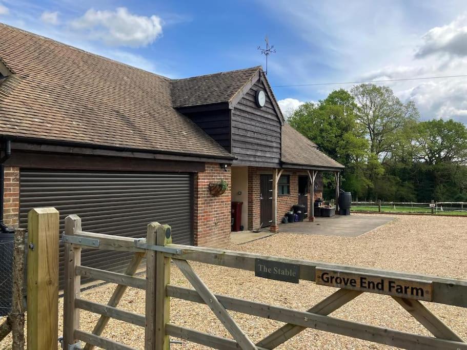 佩特沃斯The Stable, Grove End Farm公寓 外观 照片